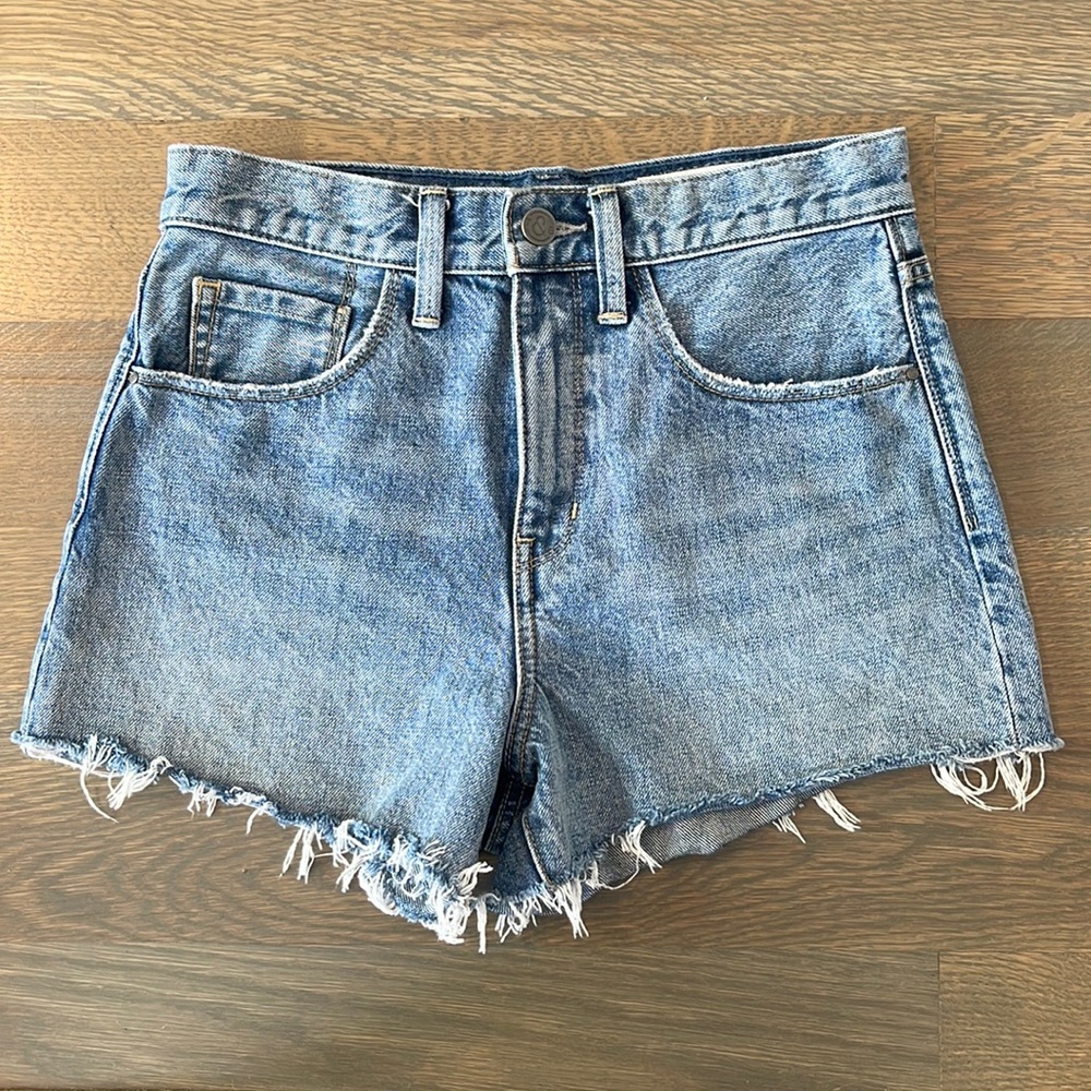 Treasure & Bond Pledge Women's High Rise Cutoff Denim Shorts, Size 26